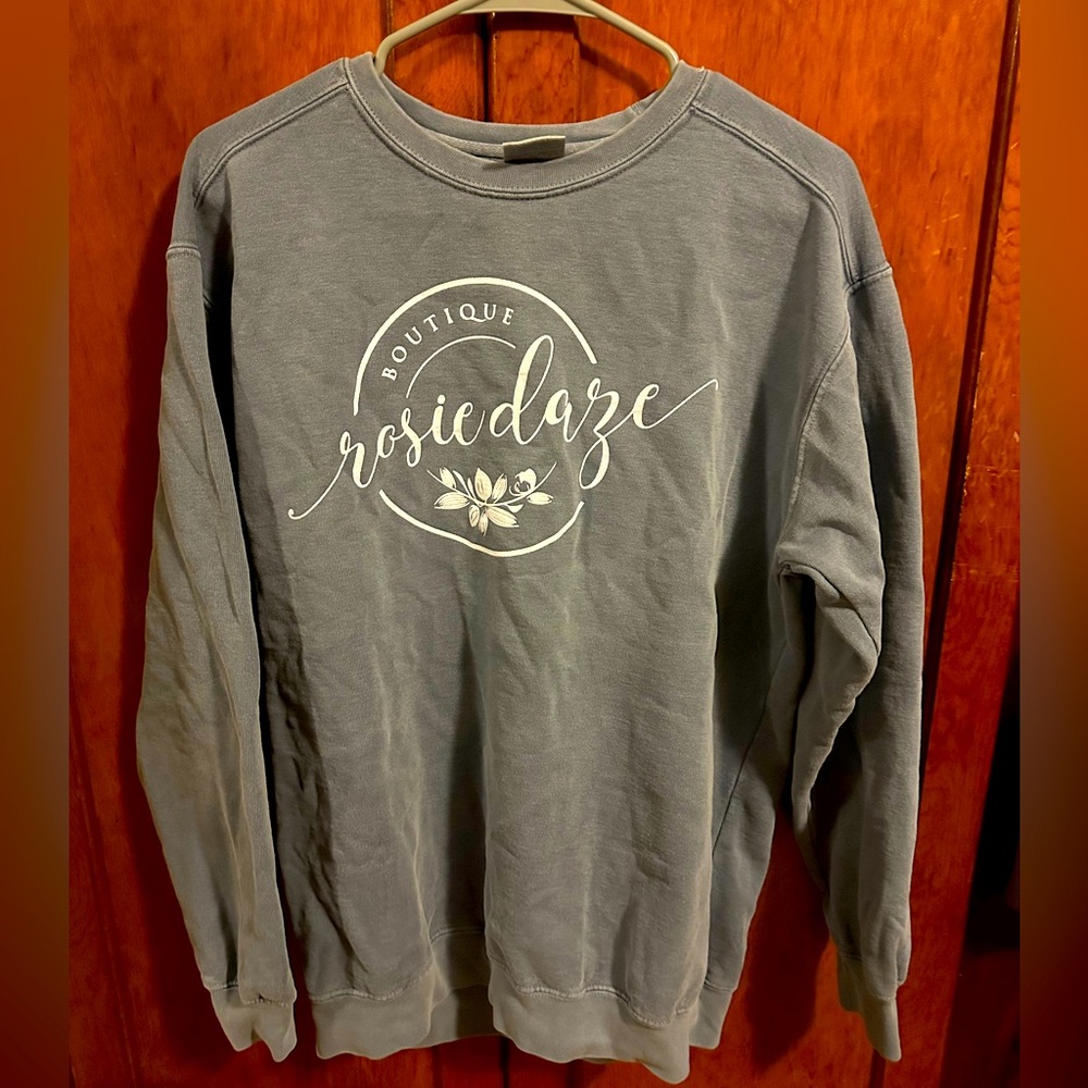 Rosie Daze Boutique casual sweatshirt